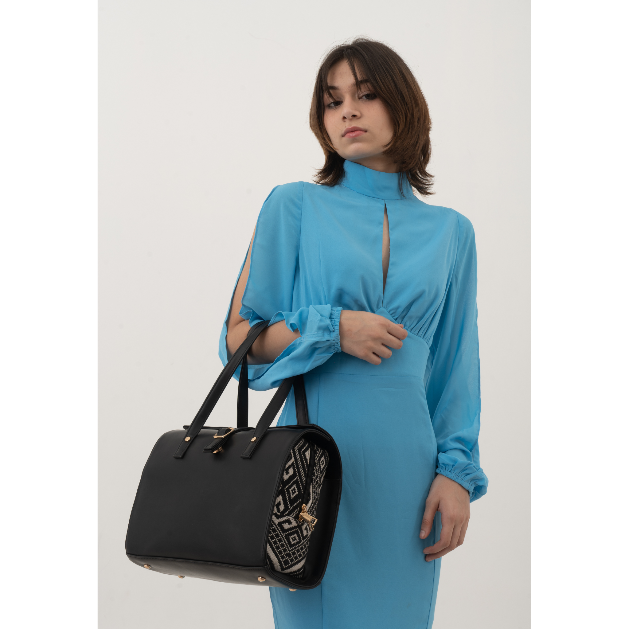 Black & Aztec Leera 16inch Bag