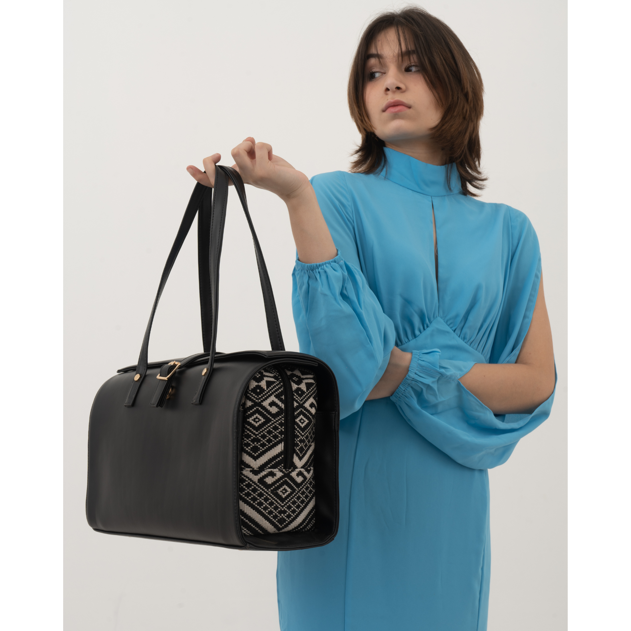 Black & Aztec Leera 16inch Bag