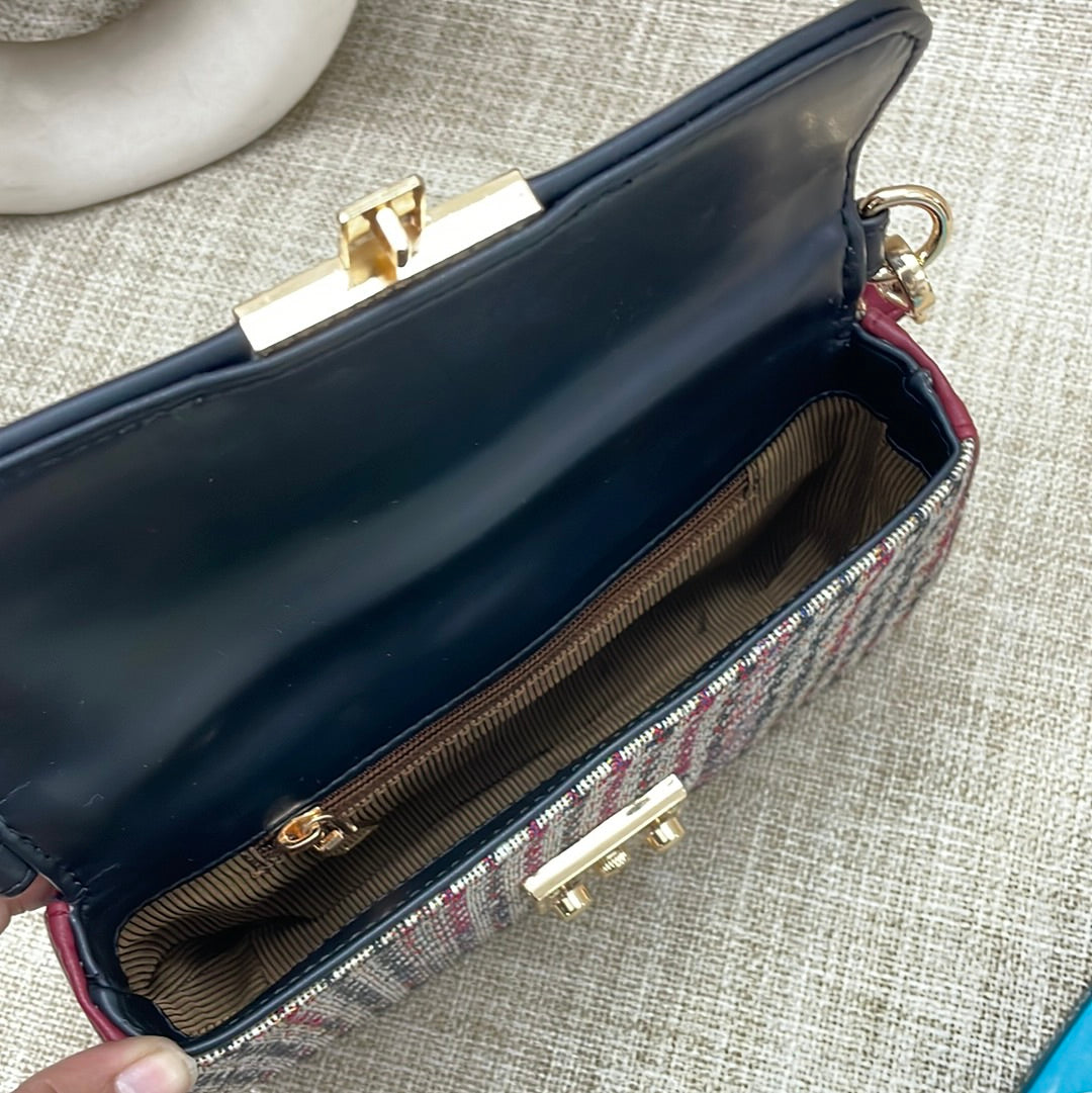 Bella Always In Trend