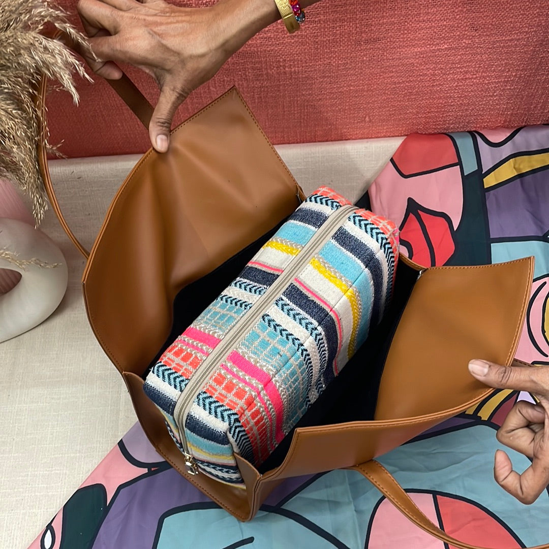 Tan Vibrant Leera 16inch Bag