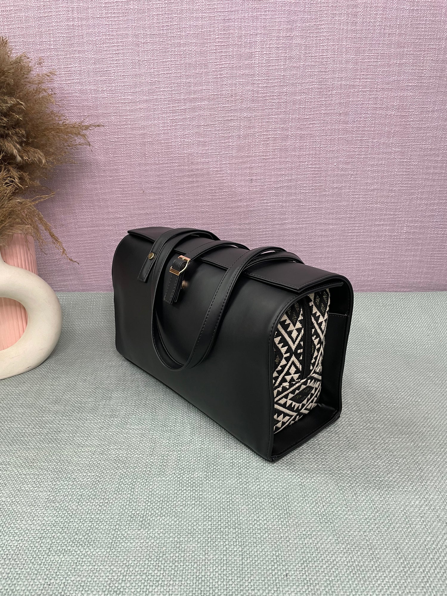 Black Diamond Leera 14inch Bag