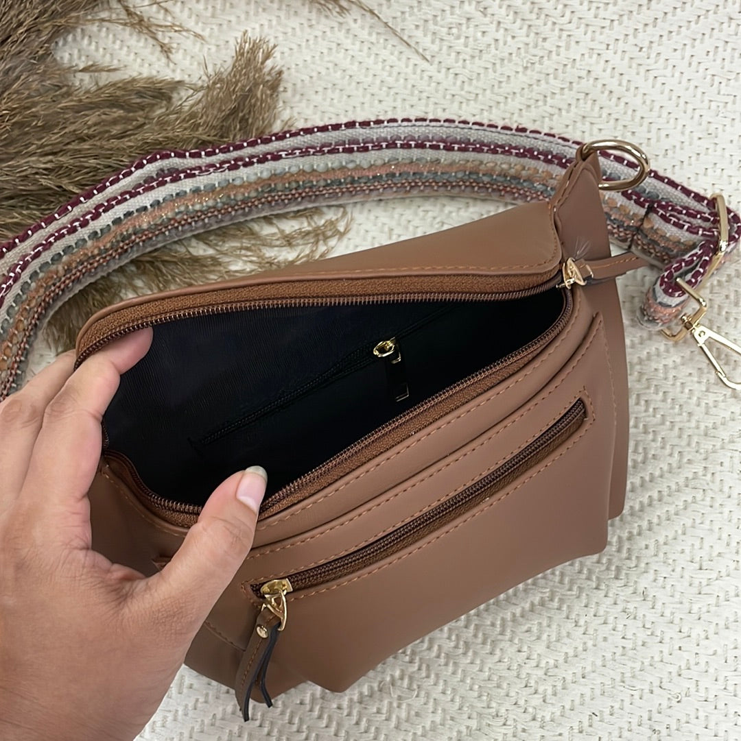 BUM BAG IN BROWN