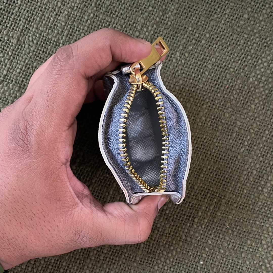 Silver Metalic Plain Pochette only Belt