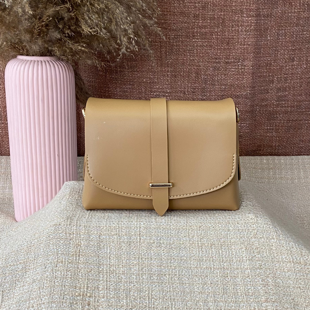 Beige Eva Bag with White Tribal Belt.