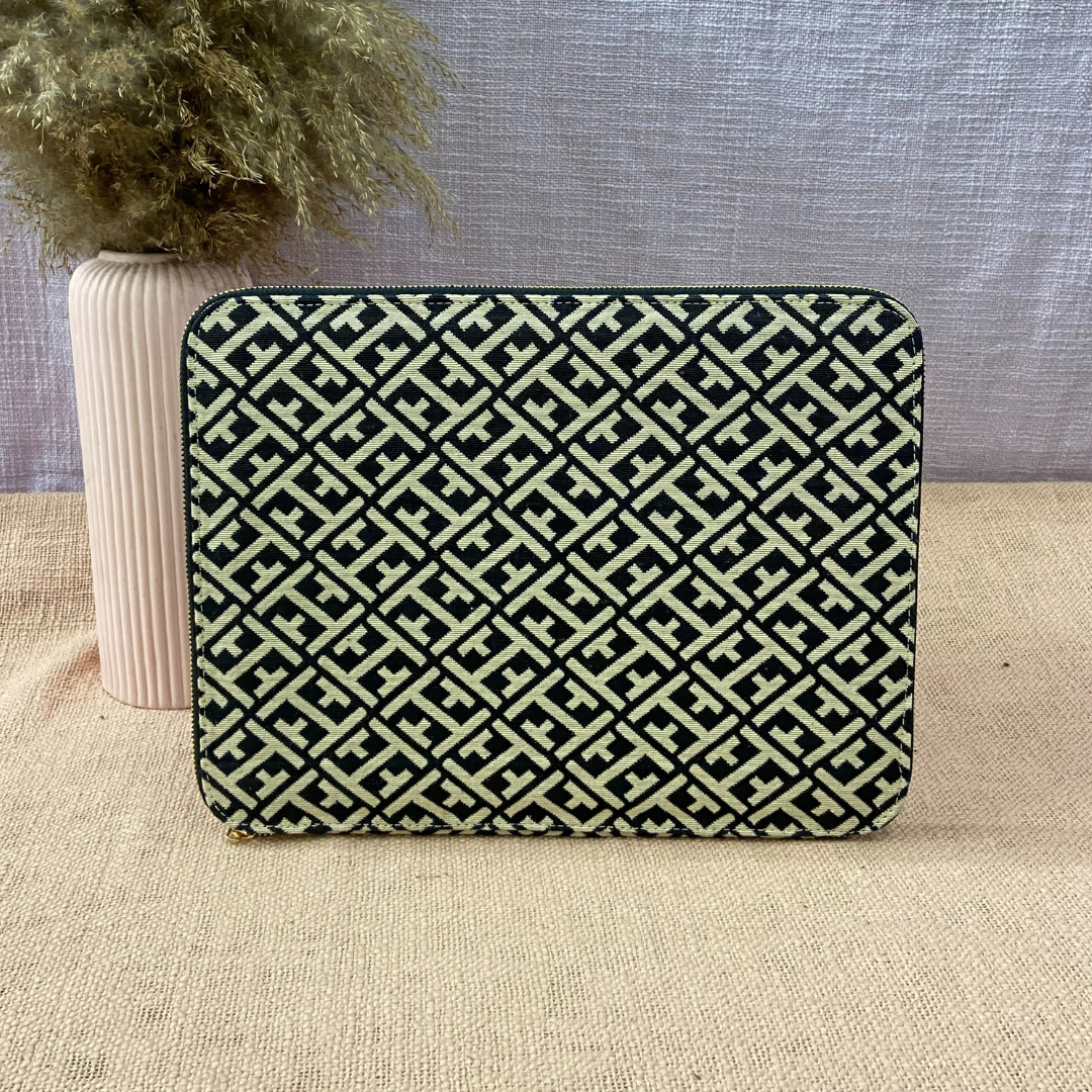 Black T- Shape Laptop Sleeves