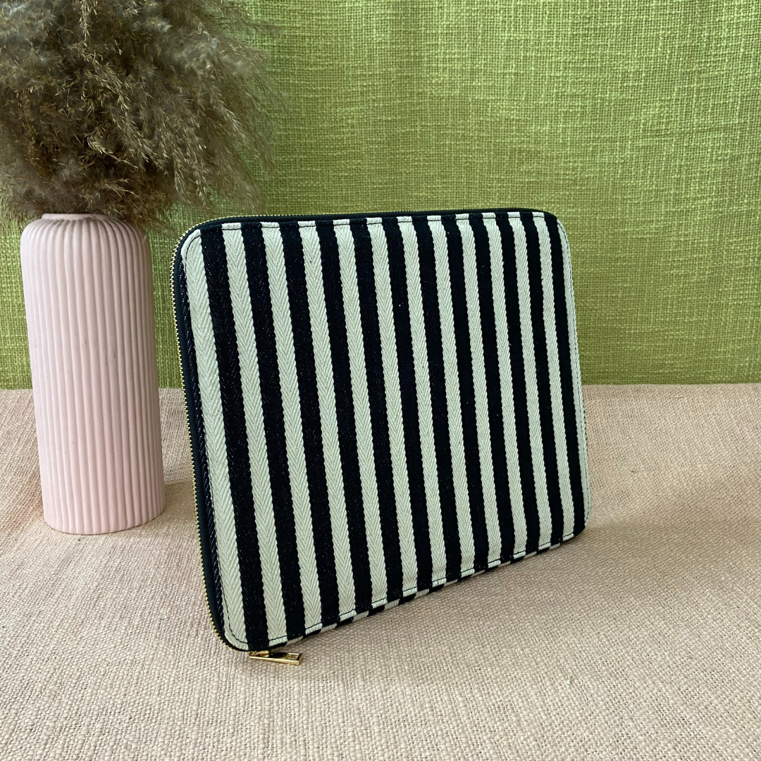 Black & White Stirpes Laptop Sleeves