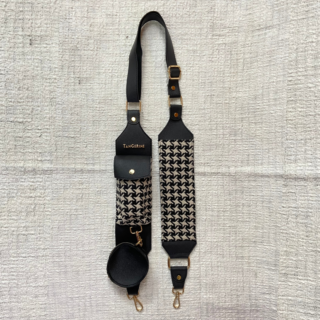 Black Pouch + Black & White Vintage Small Print Cloth on Pocket Pochette Belt.