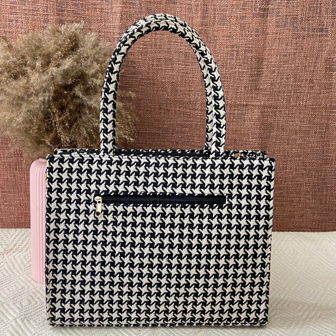 Emmy Black & White Vintage Small Print XL Tote Bag