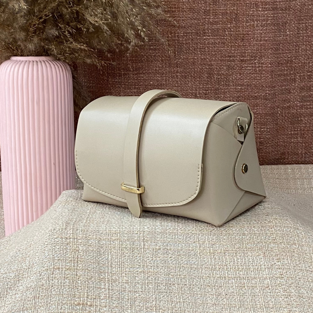 Light Beige Eva Bag with White Tribal Belt.