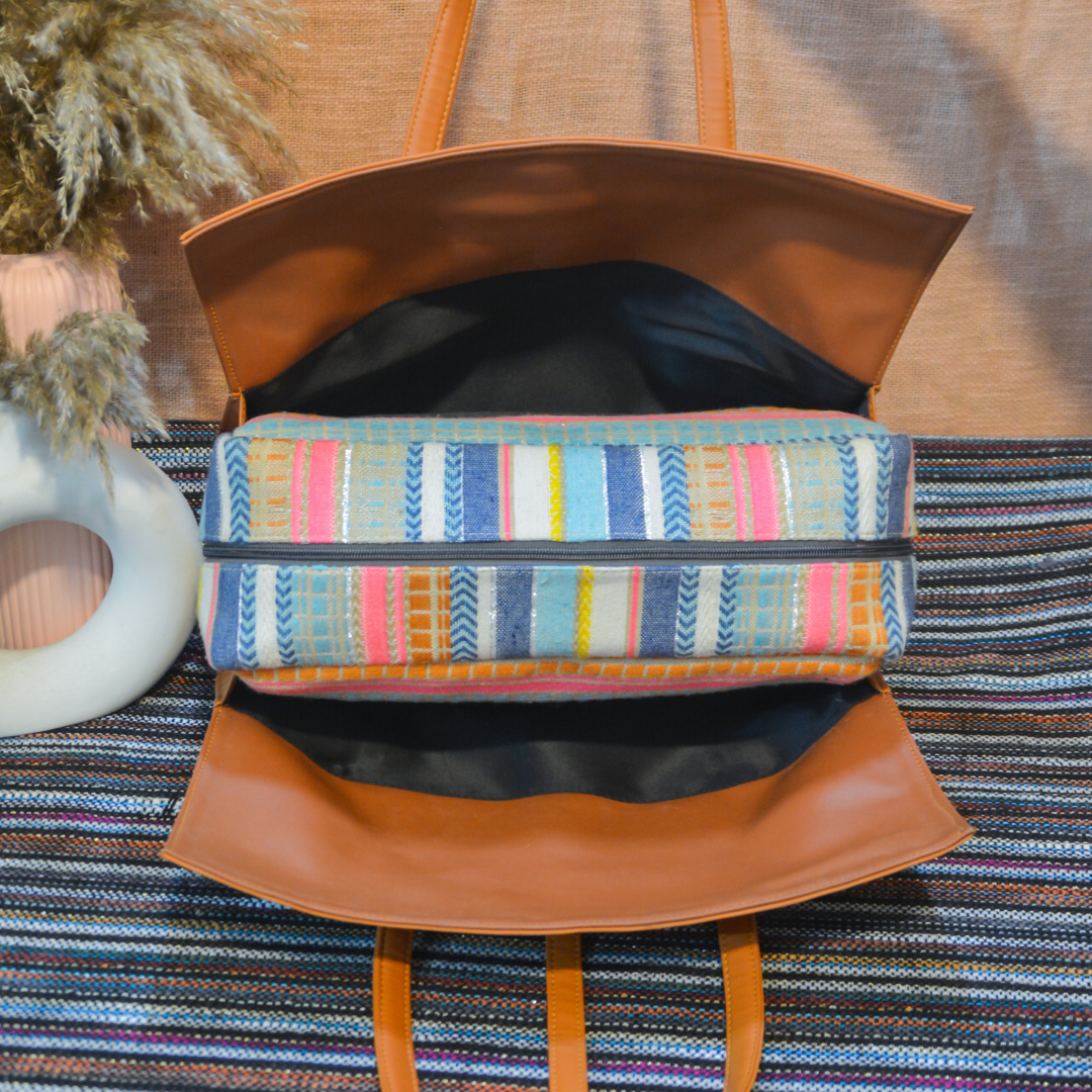 Tan Vibrant Leera 16inch Bag