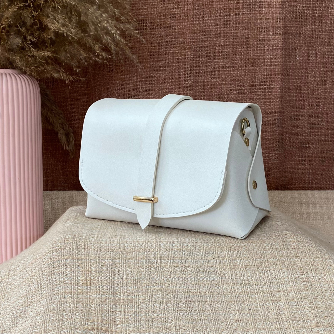 White Eva Bag with White & Gold Tribal Belt.