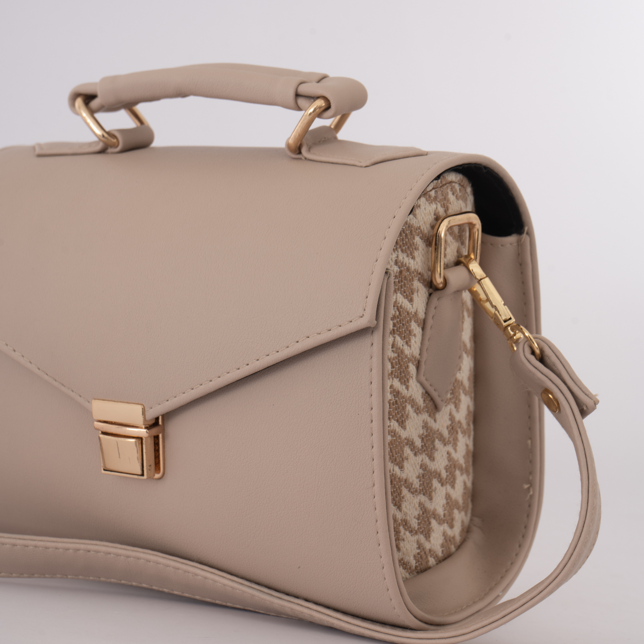 Pretty Little Box - Sling In Beige