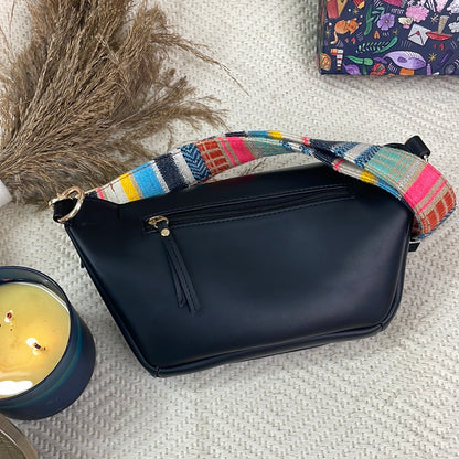 BLACK BUM BAG WITH VIBRANT BELT