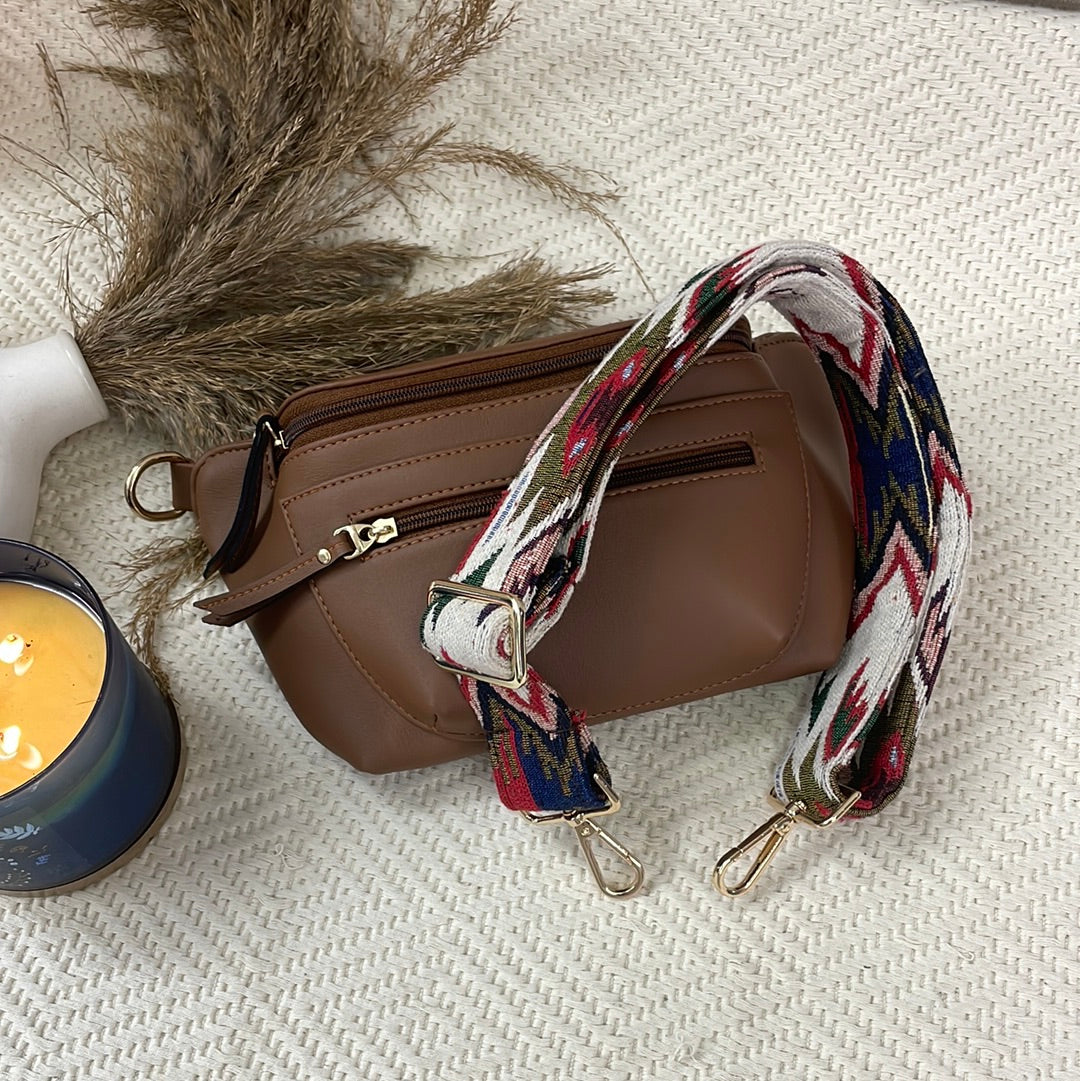 BUM BAG IN BROWN WITH TRIBAL BELT