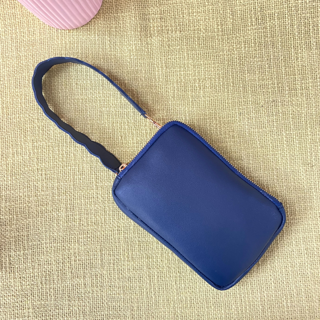 Vintage Luc Benoit Navy Blue Leather Small Embossed Crossbody Hand Bag Purse  For Sale at 1stDibs | navy blue purse, navy purse, luc benoit handbags