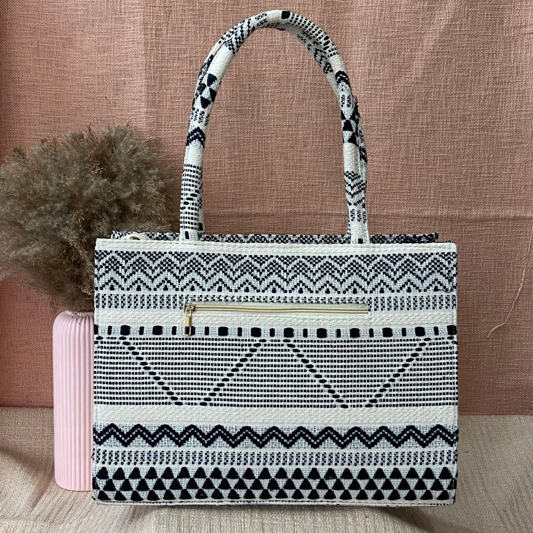 Emmy Black &amp; White Tribal XL Tote Bag