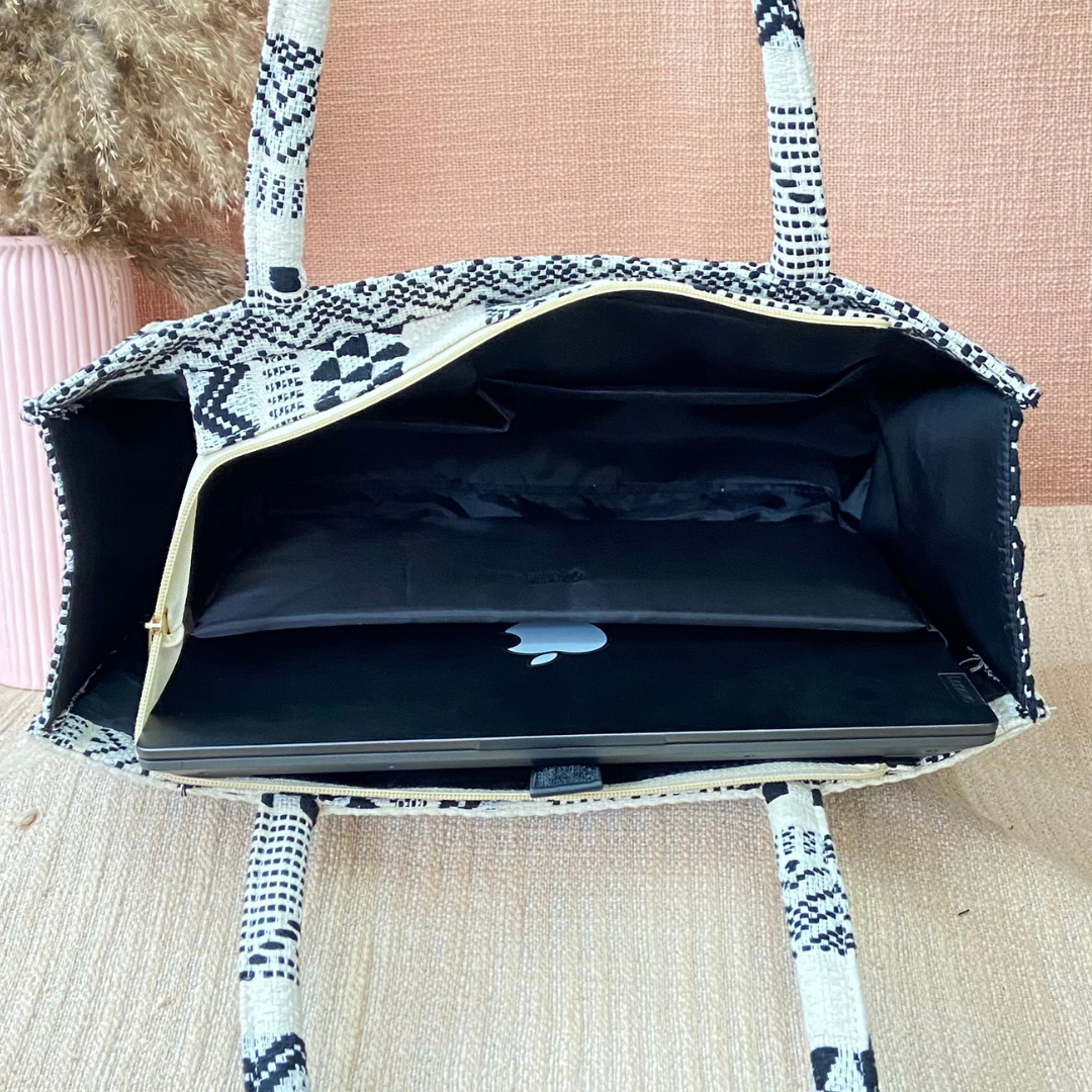 Emmy Black &amp; White Tribal XL Tote Bag